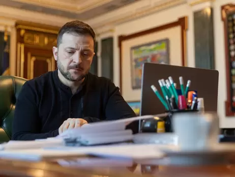 Операция в Курской области продолжается, окружения украинских войск нет, - Зеленский