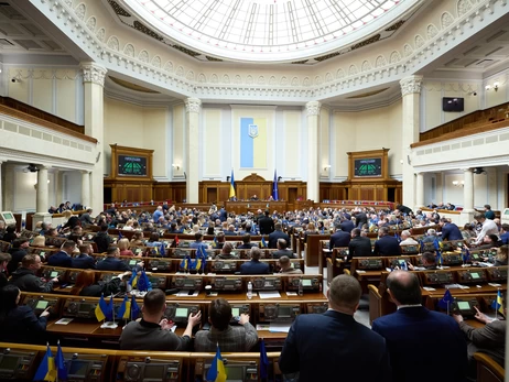 Верховная Рада продлила военное положение и мобилизацию, единственный голос против - от Гончаренко