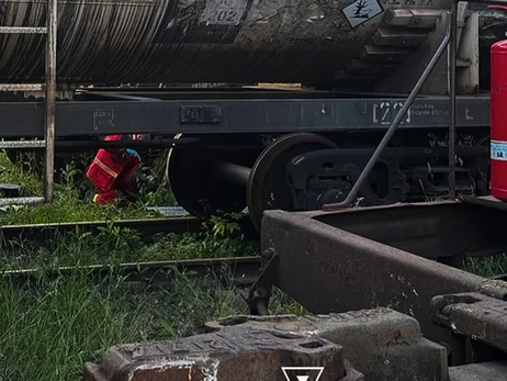 В Винницкой области 13-летнего подростка поразило током на вагоне поезда, он в тяжелом состоянии